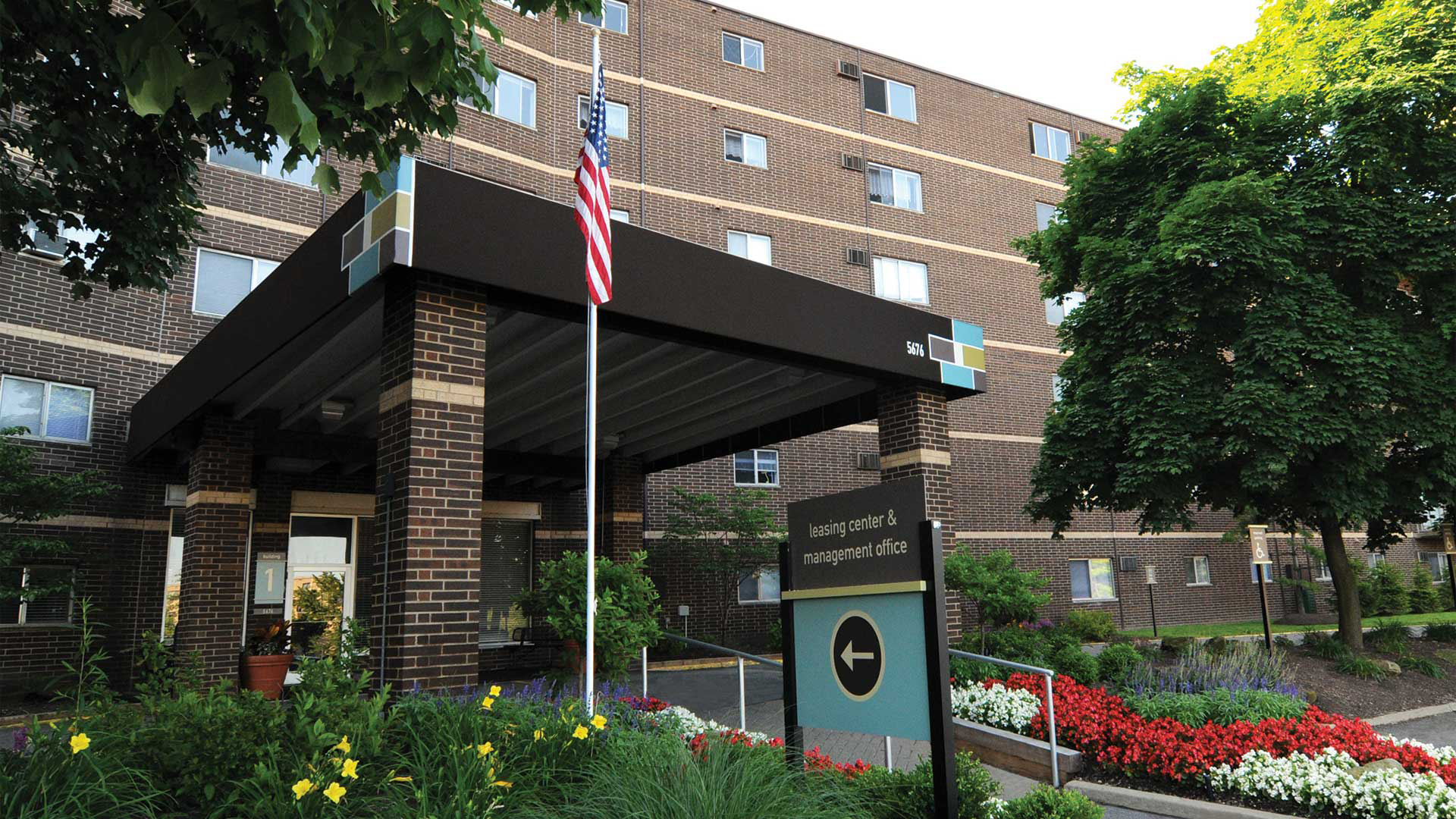 Midtown Towers in Parma, OH